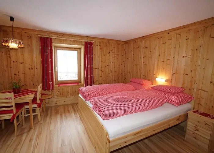 Haus Ruetzbach Apartamento