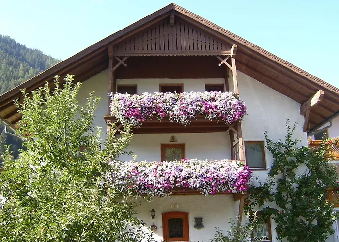 Haus Ruetzbach Apartamento *