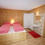 Daire Haus Ruetzbach *